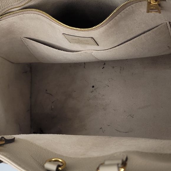 OnTheGo Tote Monogram Empreinte MM - Picture 4 of 4